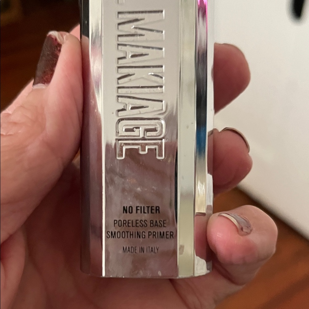 IL MAKIAGE Smoothing Primer - Sleek Silver - Picture 2 of 9